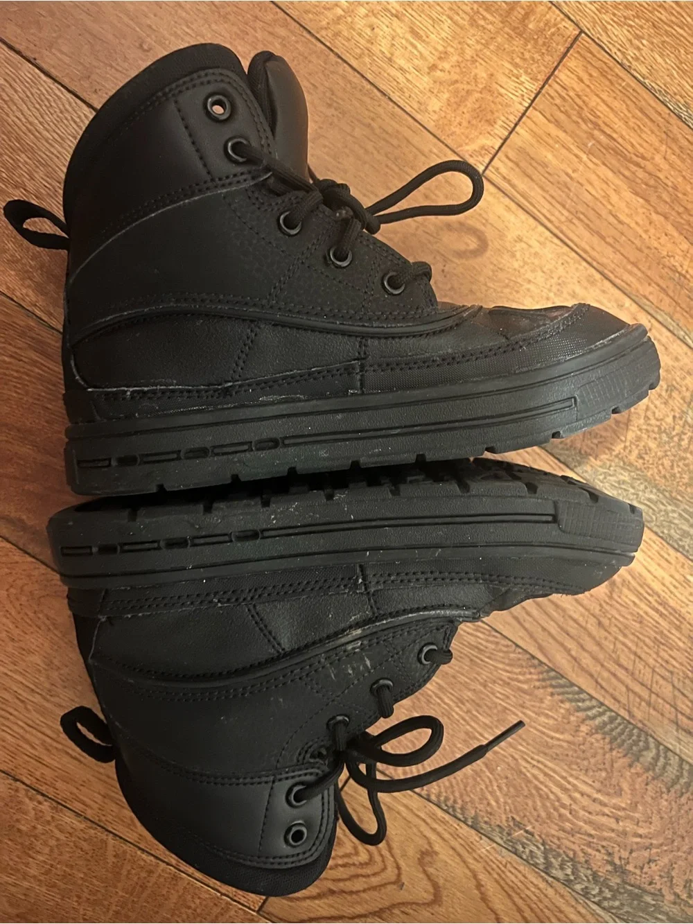 Nike ACG Woodside 2 Outdoor Youth Boots 524873-004 BLACK US size 13.5C